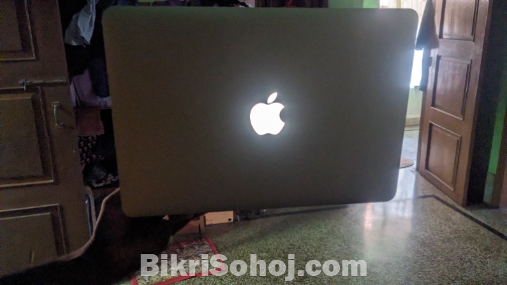 Apple Macbook Air